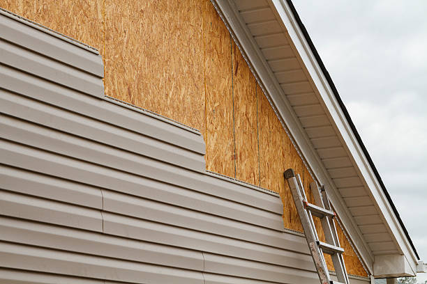 24/7 Emergency Storm Damage Siding Repair experts in Thompson's Station, TN
